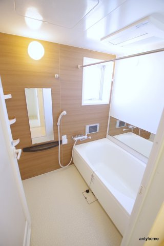 ノースヴィレッジバースプレイス本館　仲介手数料無料の浴室