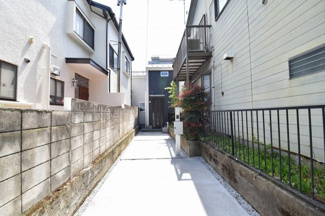 【外観】 | 閑静な住宅街で落ち着いた雰囲気です！お客様のご都合でいつでもご内覧可能で御座います！