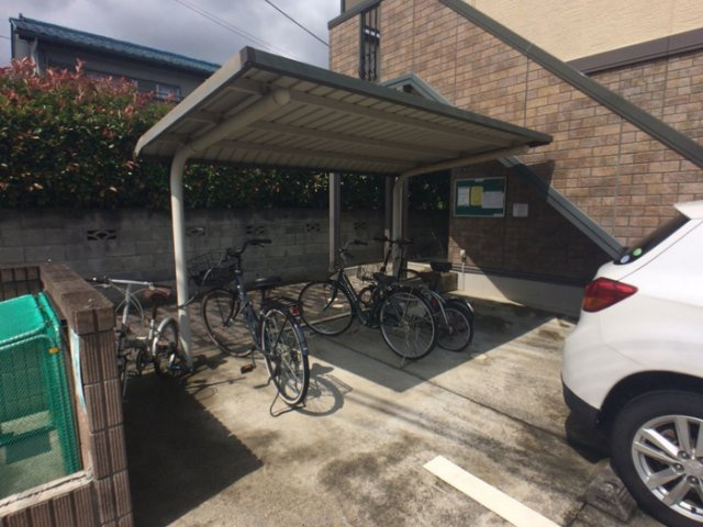 クレストのその他共用部分|駐輪場
