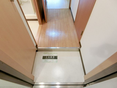 【玄関】 | タカマツ神戸駅南通 | シンプルで使いやすい玄関です