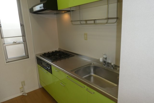 メゾン・エクランタンⅡのキッチン