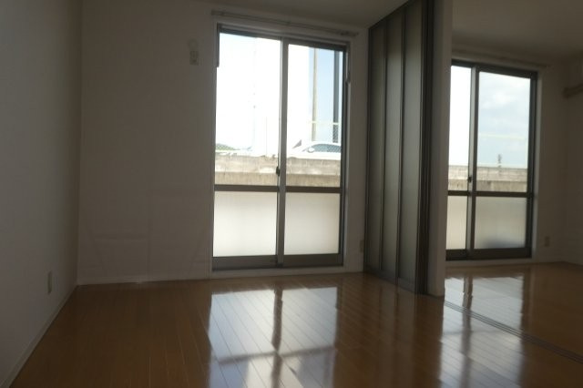 メゾン・エクランタンⅡの寝室|洋室