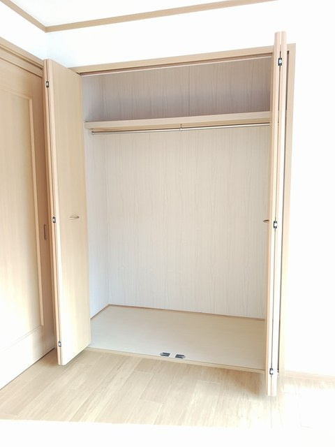 ドミール中通　Bの収納