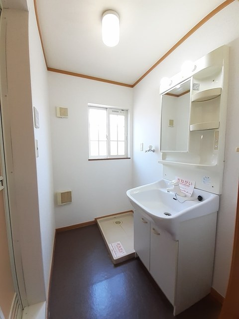 ドミール中通　Bの独立洗面台