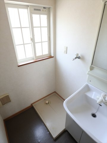 ドミール中通　Bの洗面所