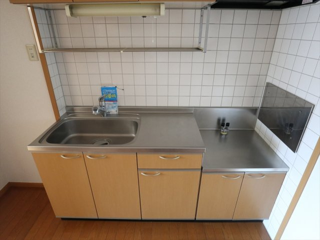 ドミール中通　Bのキッチン