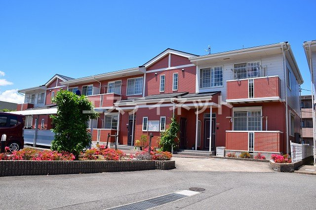 エントピア名和北Bの外観