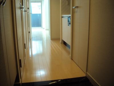 エスライズ京都河原町の内装|玄関から～