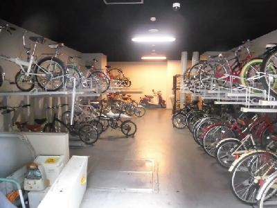 エスライズ京都河原町の駐車場|駐輪場