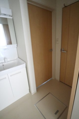 ヴィラ　エンジェル　Bの洗面所