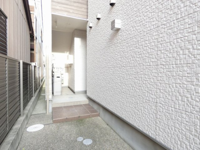 【エントランス】 | ハーモニーテラス生駒町