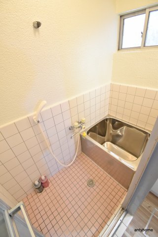 江坂ビル　仲介手数料無料の浴室