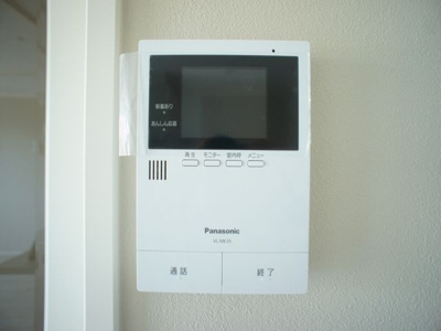 【セキュリティ】 | セレッソ | 訪問者の確認ができるTVドアホン付きです♪