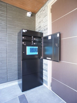 【設備】 | セレッソ | 宅配ボックスがあります。