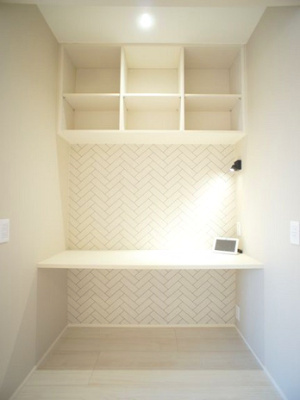 【その他】 | セレッソ | デスクワークや勉強机として利用できます♪