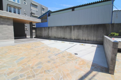 【駐車場】 | パレ　ドゥ　ソレイユ