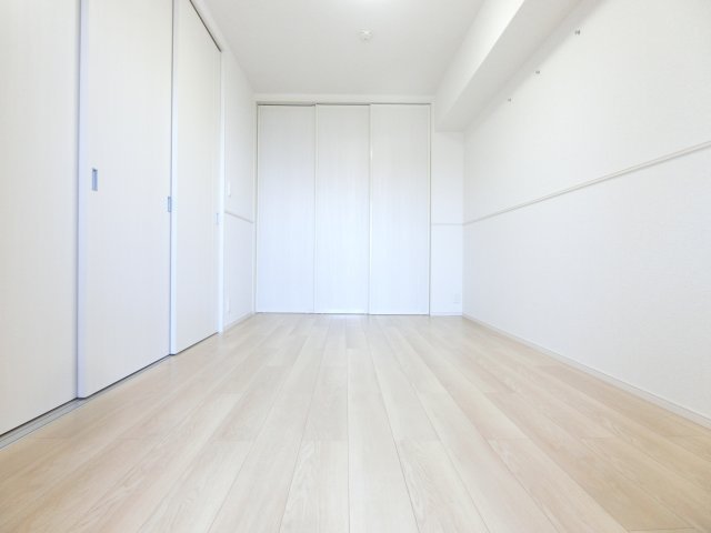 フォレスト光明池の洋室
