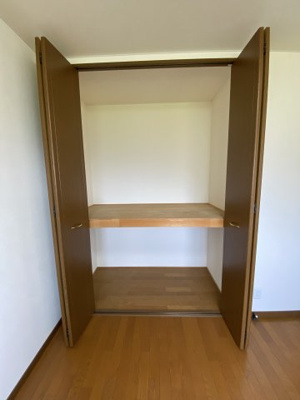 【収納】 | サンシャイン白馬A | ※同物件、別のお部屋の写真です。設備は現況に従います。