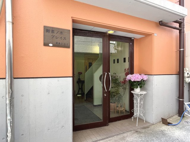 御茶ノ水プレイスのエントランス|エントランス