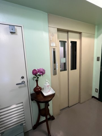 御茶ノ水プレイスのその他共用部分|エレベーター前