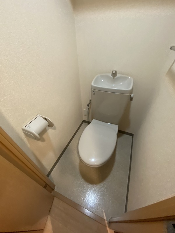 エステムコート御所南Ⅱのトイレ