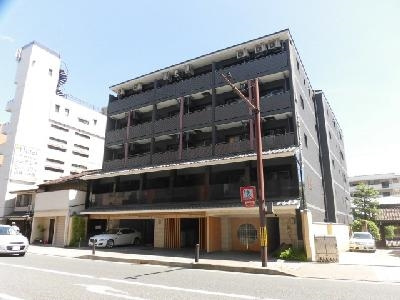 エステムプラザ京都三条大橋の外観
