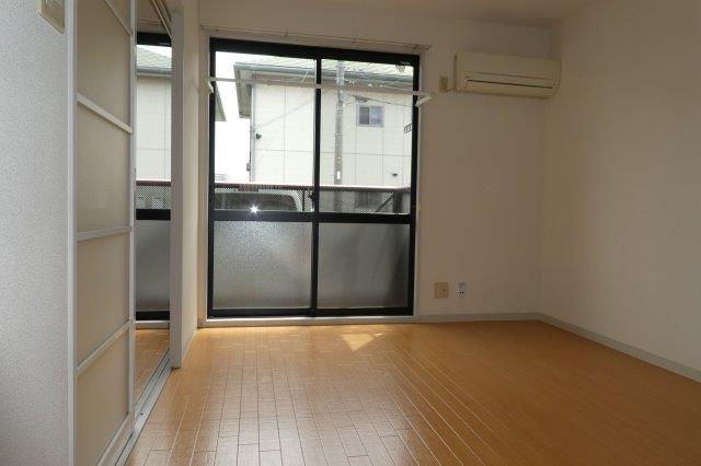 パークヒルCの居間・リビング|洋室