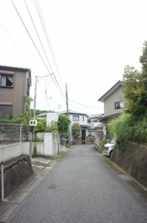 【前面道路含む現地写真】