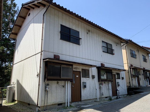 パールハイツオガタの外観