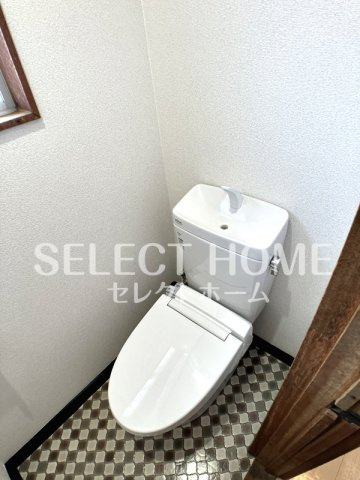 【トイレ】 | 井田町戸建 | 落ち着いたトイレです