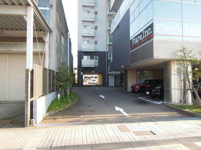 プレミスト大手さくら通りの外観