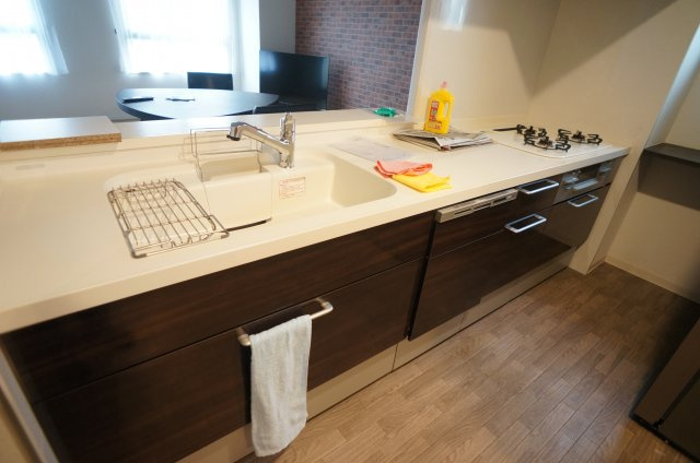 【キッチン】 | 三田カルチャータウンリフォレＤ棟301号室　関学男子専用シェアハウス | 共有スペース