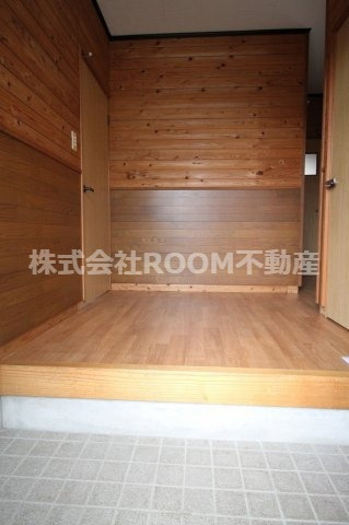 幸福団地の玄関|ゆったりとした玄関です