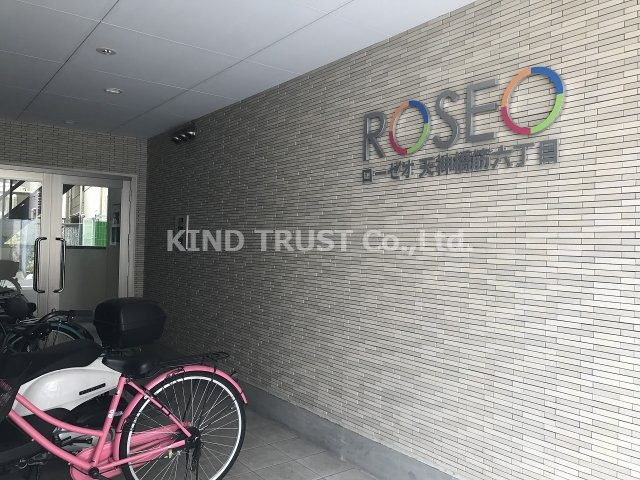 ローゼオ天神橋筋六丁目のエントランス|ゆとりのあるエントランスです