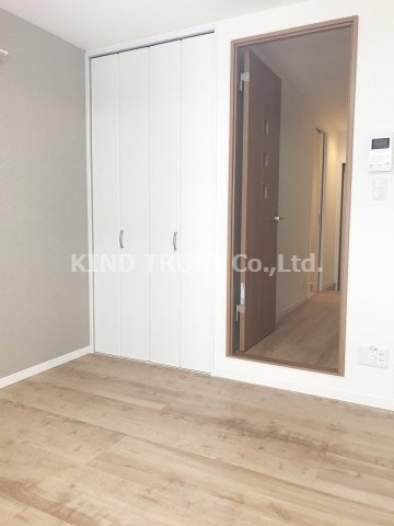 ローゼオ天神橋筋六丁目の居間・リビング|ゆったりとした居間です