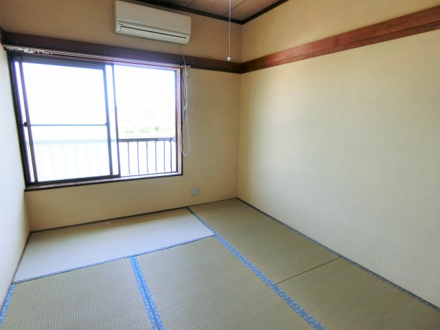 ワイズ大網の和室