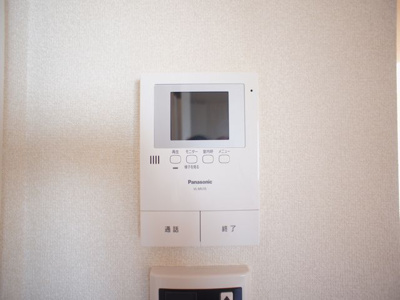【セキュリティ】 | グリーンスクエアＪ | 訪問者の確認ができるTVドアホン付きです♪
