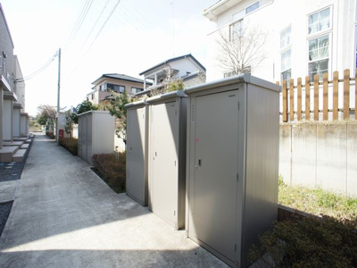【設備】 | グリーンスクエアＪ | 便利な外物置付きです♪