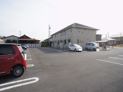 【駐車場】 | グリーンスクエアＪ | 駐車場2台込みです♪