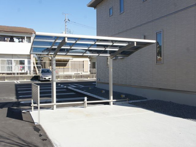 【その他共用部分】 | グリーンスクエアＪ | 屋根付きの駐輪場があります♪