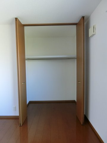 パル カヤクラC棟の収納