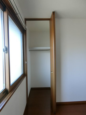 パル カヤクラC棟の収納