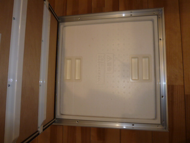 オランフェルムのキッチン|床下収納