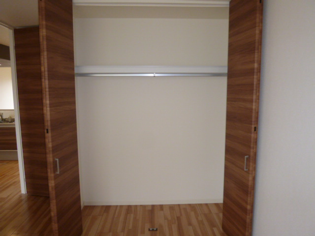 オランフェルムの収納|クローゼット