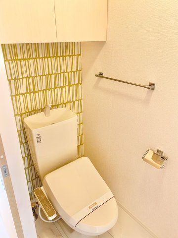 【トイレ】 | フィオーレ　ロッソ | ※同物件別室参考写真