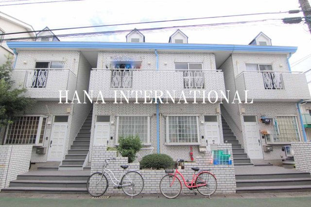 ローズアパートＱ54のエントランス