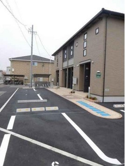 【駐車場】