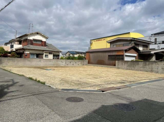 ＦｒｅｅＬｉｆｅ下坂部4　A号地の外観|前面道路含む現地写真