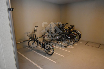 【その他共用部分】 | サムティ福島PORTA | 駐輪場