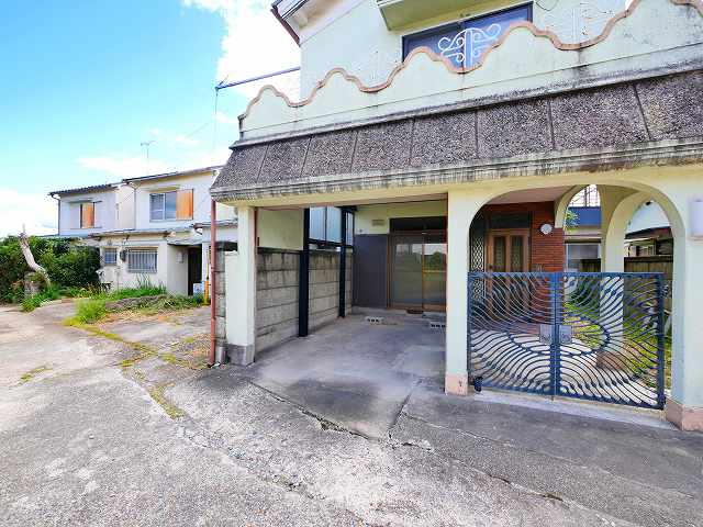 敷島町戸建（１丁目1070-22）の玄関